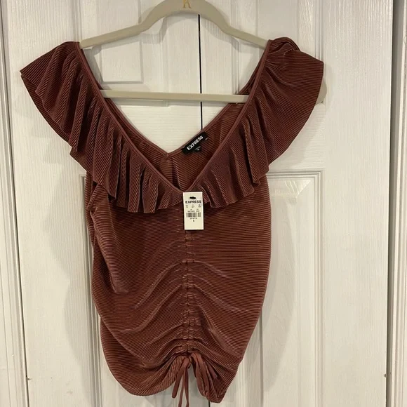 Express Ruffled Top - Picture 5 of 8